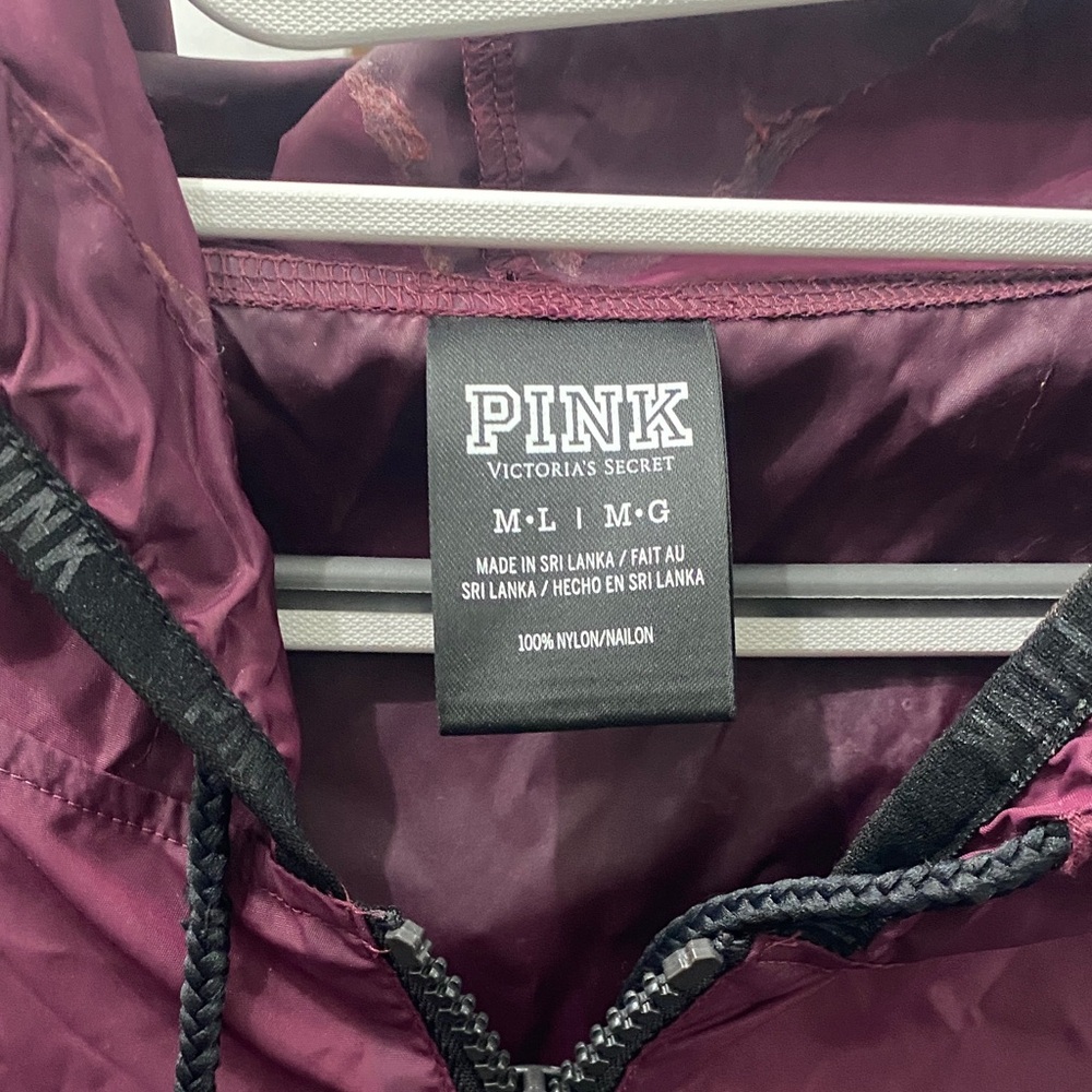 VS PINK Maroon Windbreaker 1/2 Zip Jacket with Hood & Pockets - Picture 2 of 7